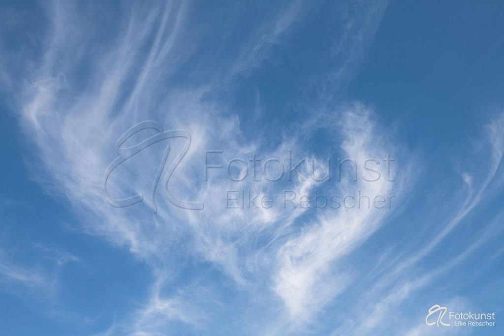 Himmel, Wolken, weiße Wolken, Wolkenmuster, blauer Himmel, Sommerhimmel, Himmelsmuster, Muster & Strukturen, Wolkenstruktur, abstraktes Wolkenmuster, wie Aquarell gemalt